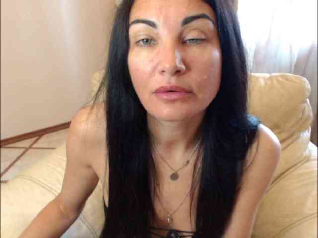 7185-Karina webcam