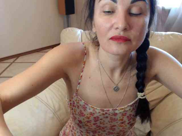 7185-Karina webcam