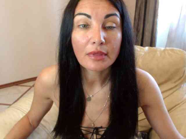 7185-Karina webcam