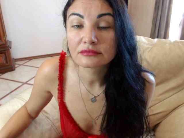 7185-Karina webcam