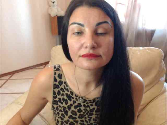 7185-Karina webcam