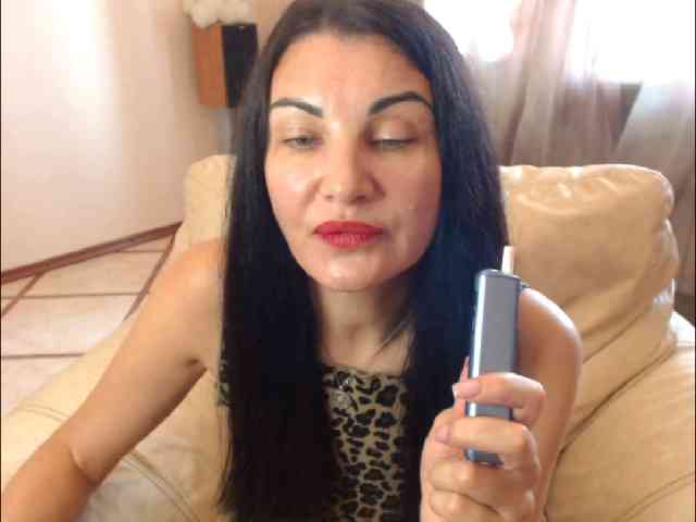 7185-Karina webcam
