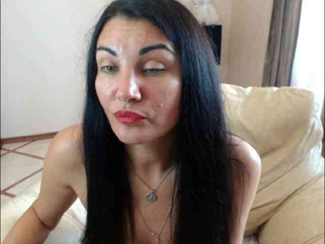 7185-Karina webcam