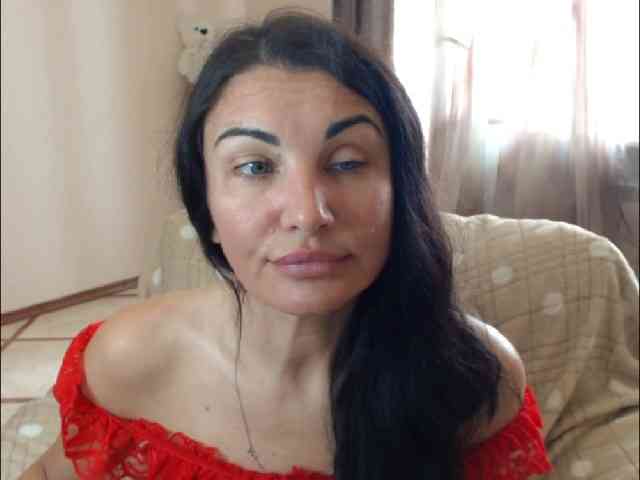 7185-Karina webcam