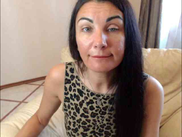 7185-Karina webcam
