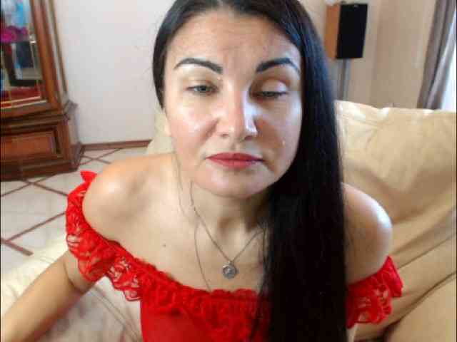 7185-karina's live room
