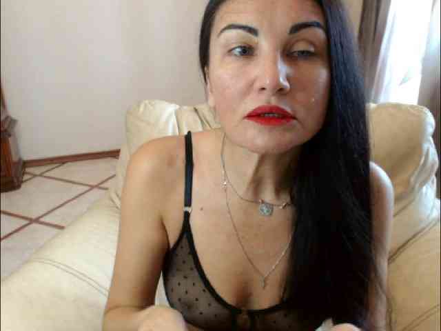 7185-Karina webcam