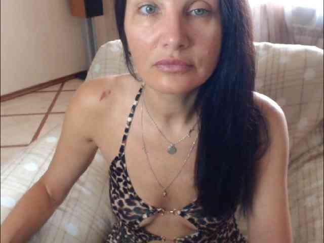 7185-Karina webcam