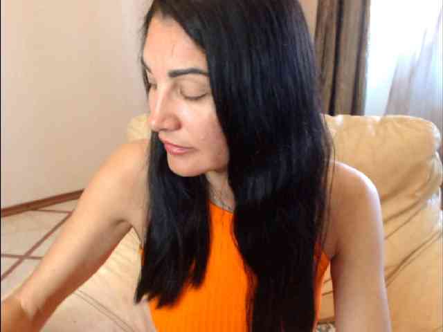 7185-Karina webcam