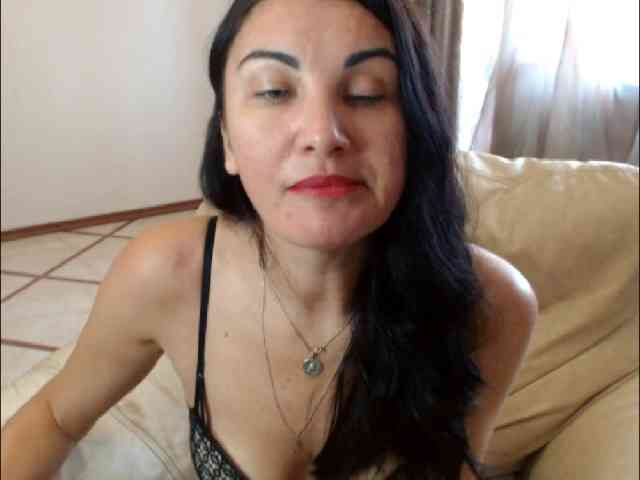 7185-Karina webcam