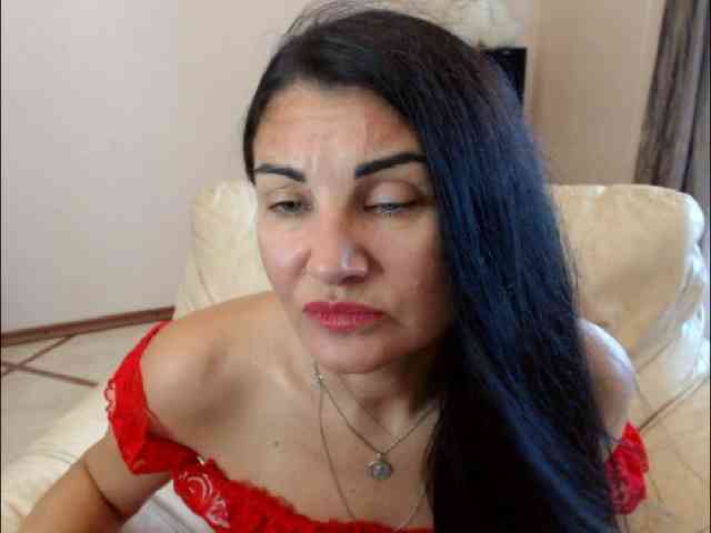 7185-Karina webcam