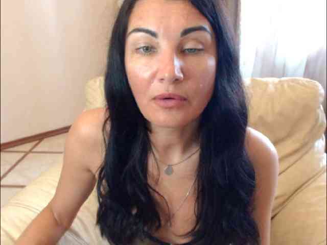 7185-Karina webcam