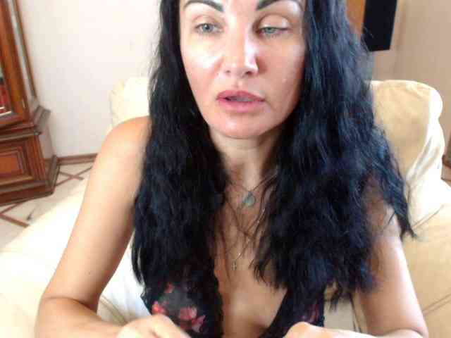 7185-Karina webcam