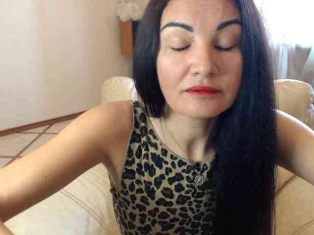 7185-Karina webcam