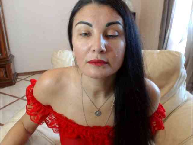 7185-Karina webcam