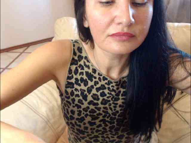 7185-Karina webcam