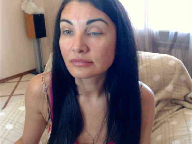 7185-Karina webcam