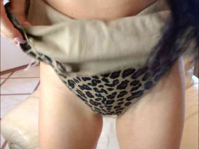 7185-Karina webcam