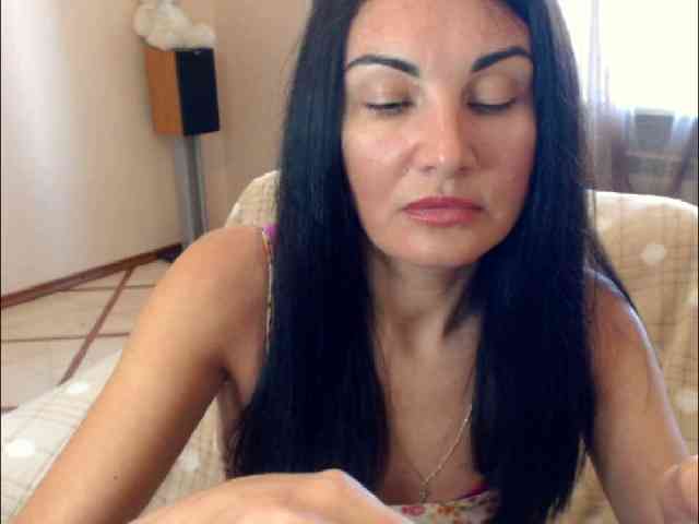 7185-Karina webcam