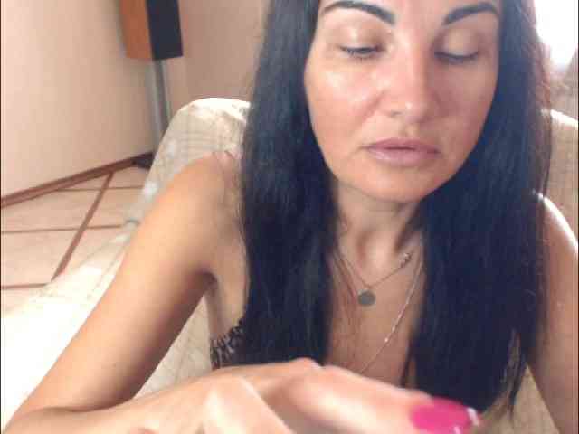 7185-Karina webcam