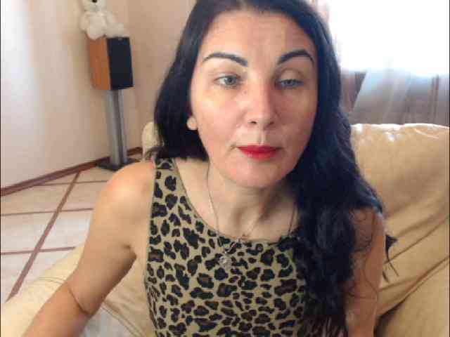 7185-Karina webcam
