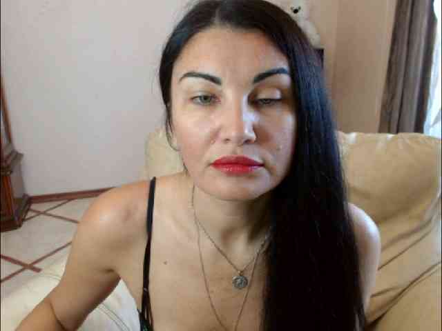 7185-Karina webcam