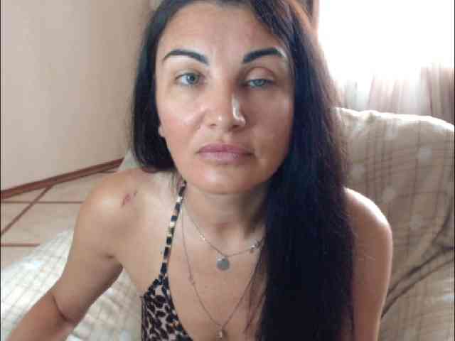 7185-Karina webcam