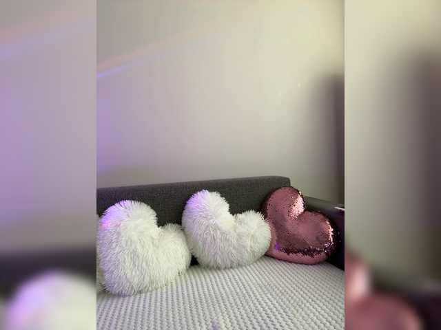 SweetBabyXs live cam on BongaCams
