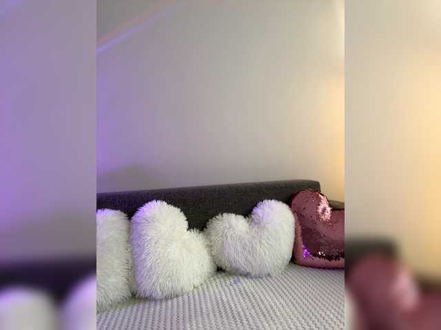 SweetBabyXs live cam on BongaCams