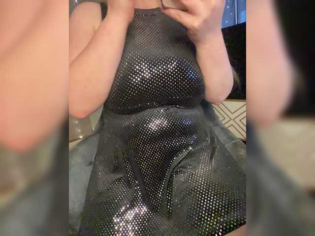 Vikki_tori_a live cam on BongaCams