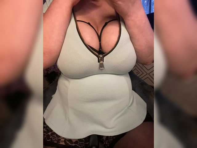 Vikki_tori_a