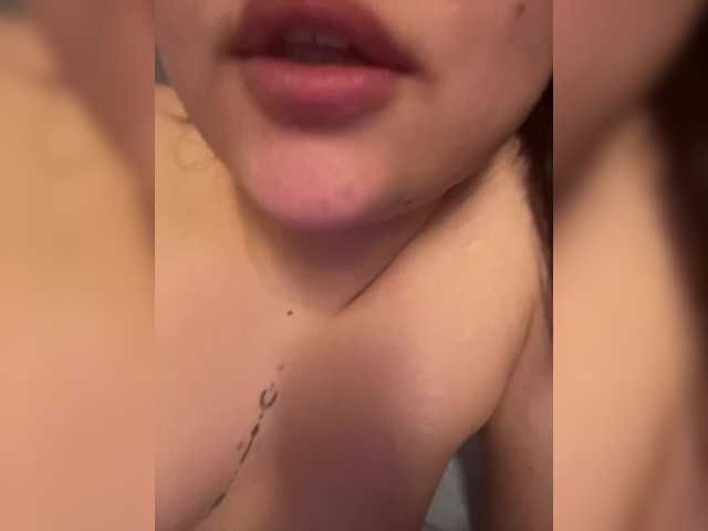 marsandvenera live cam on BongaCams
