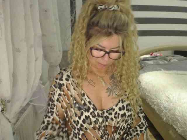 ArianeSexy webcam