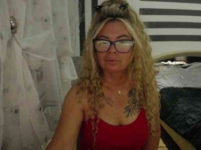 Model: ArianeSexy
