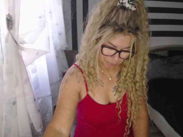 Model: ArianeSexy