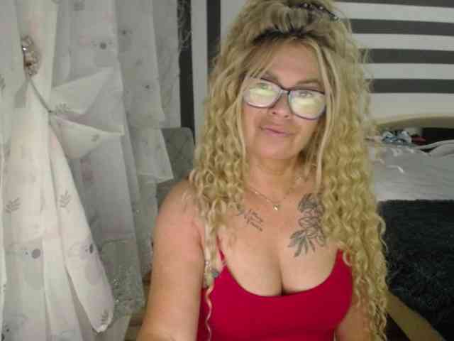 Model: ArianeSexy