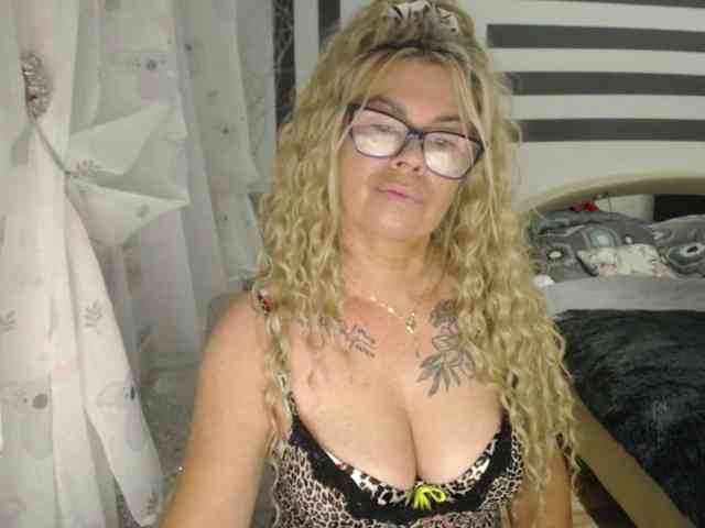 ArianeSexy webcam