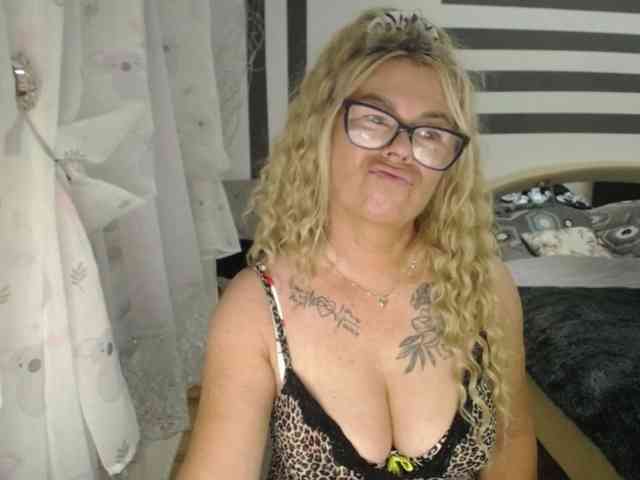 Model: ArianeSexy