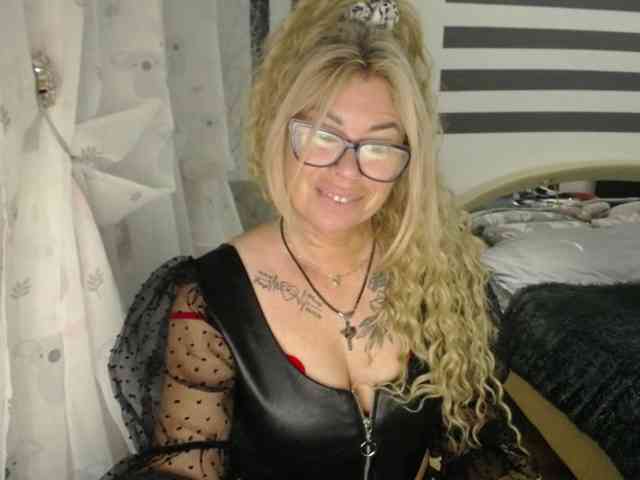 ArianeSexy webcam