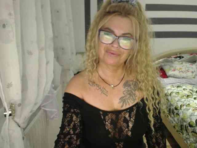 ArianeSexy webcam