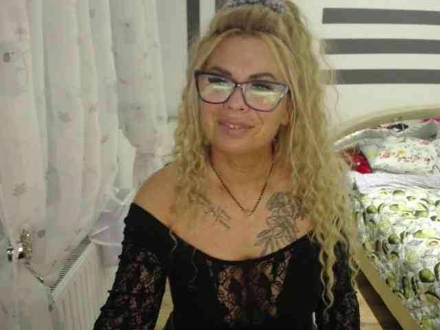 ArianeSexy webcam