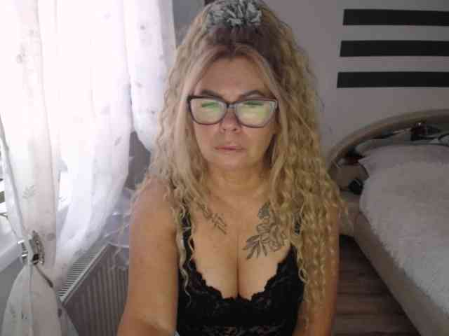 ArianeSexy webcam