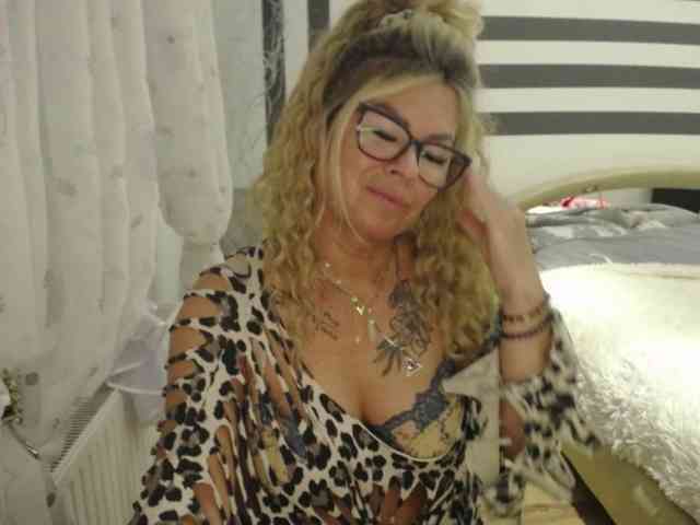 ArianeSexy webcam