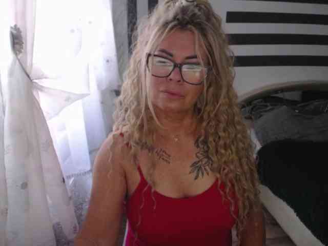 ArianeSexy webcam