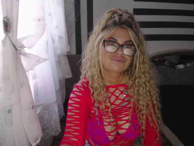 Model: ArianeSexy