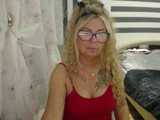 ArianeSexy webcam