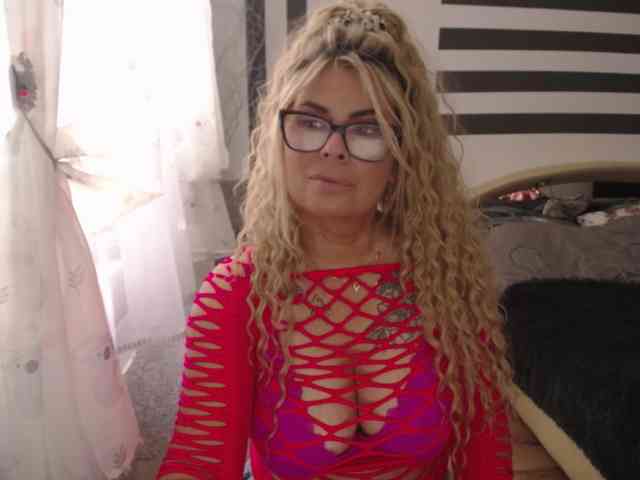 ArianeSexy webcam