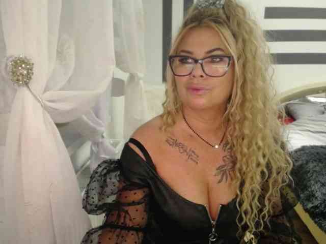 ArianeSexy webcam