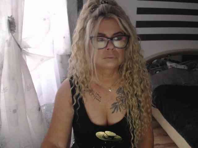 ArianeSexy webcam