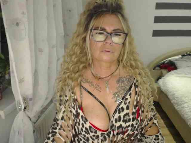 Model: ArianeSexy